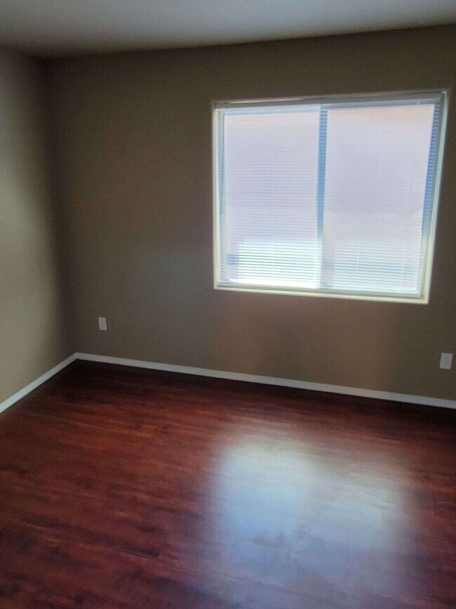 Foto del edificio - W Shannon Duplex