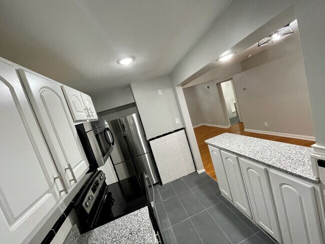 Kitchen 1 - 5836 Sunshine Dr