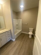 Building Photo - Greens on Dodge