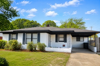 Building Photo - 5028 Acorn Dr