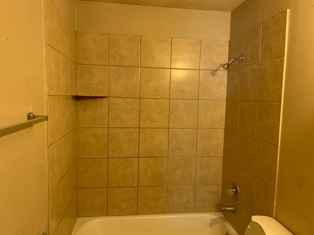 Building Photo - 6434 Avenue Q
