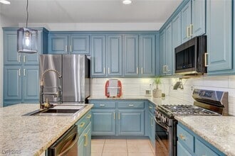 Building Photo - 10787 Villa Carlotta Ct