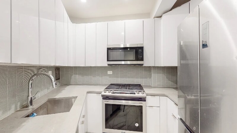 Foto del edificio - 770 Ocean Pkwy