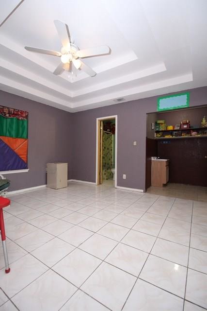 Foto del edificio - 611 Showers Rd