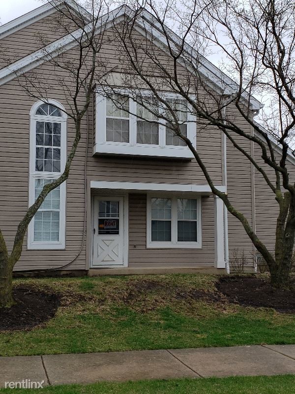 Primary Photo - 2 br, 1.5 bath Condo - 395 waterdord ct.