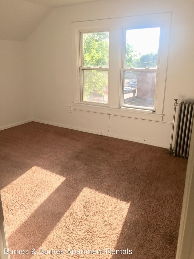 Foto del edificio - 905 Washtenaw Ave