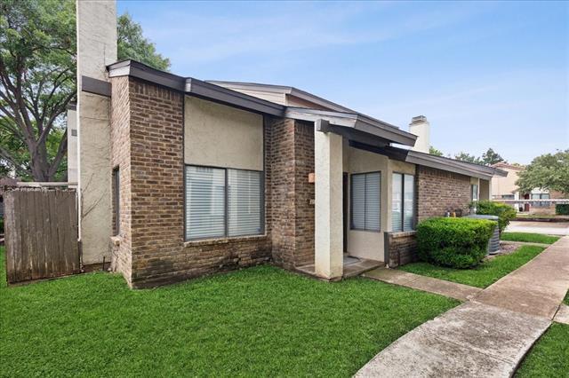 Building Photo - 821 Dublin Dr