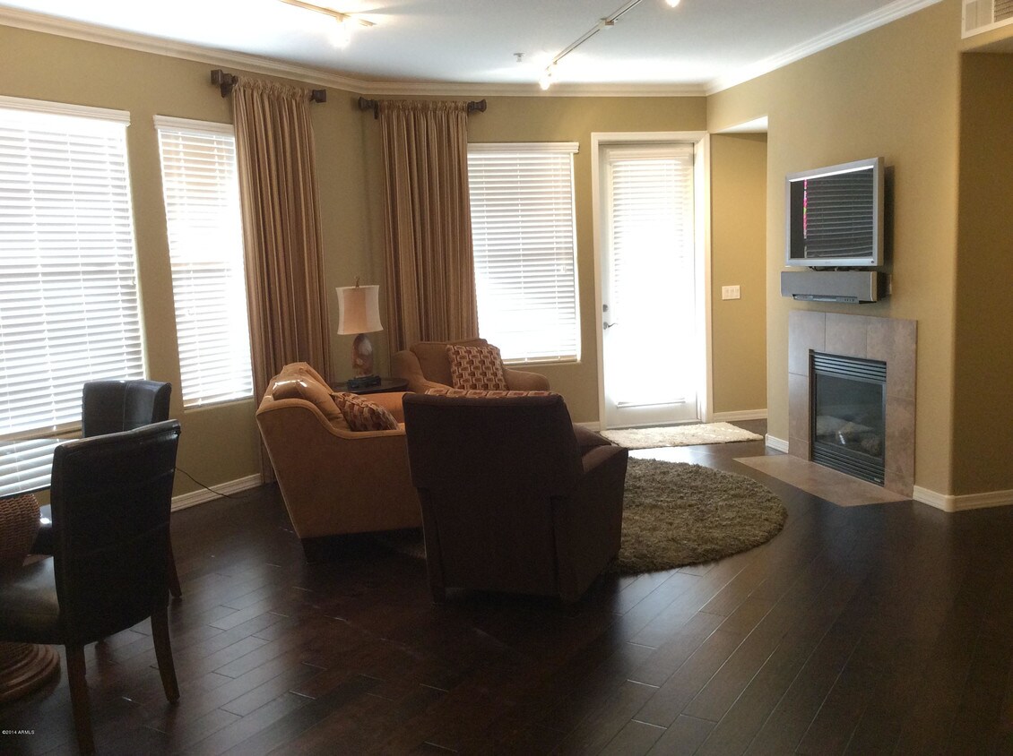 Foto principal - 7601 E Indian Bend Rd