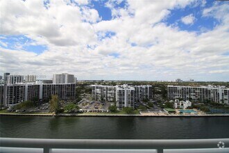 Building Photo - 3000 S Ocean Dr