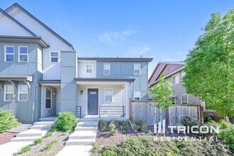 Building Photo - 7996 E 53rd Dr
