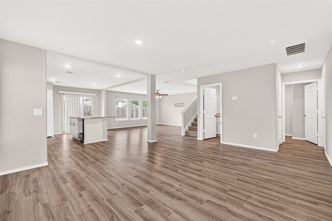 Foto del edificio - 26107 Idleford Ln