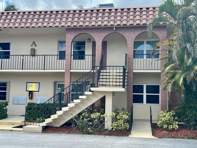 Foto del edificio - 2600 S Kanner Hwy