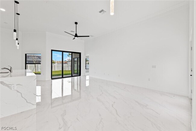 Foto del edificio - 1413 NE 15th Terrace