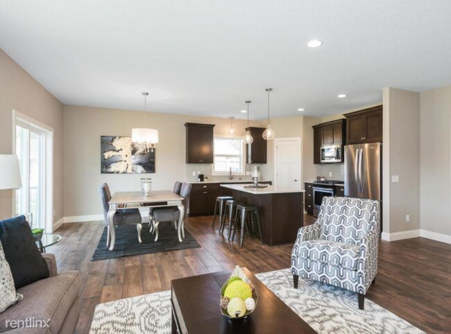 Foto del edificio - 4 br, 3 bath House - 12810 196th Ln NW