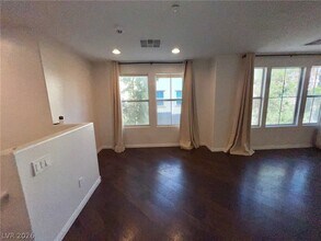 Building Photo - 4793 Hampstead Heath Ct