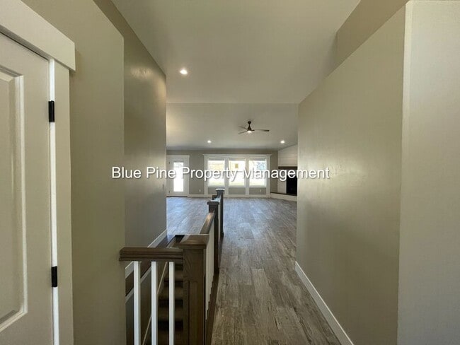 Building Photo - 1507 47th St