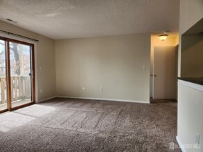 Building Photo - 1514 Ravens Crest Dr