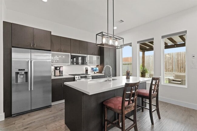 Building Photo - 5415 Robusto Pl