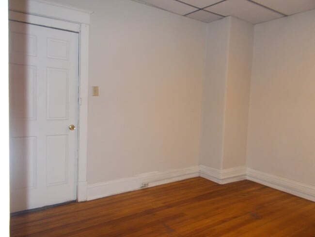 Building Photo - 2900 Enoch Ave