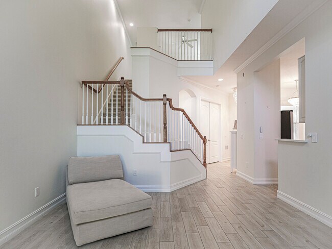 Foto del edificio - 1915 Bridgepointe Cir