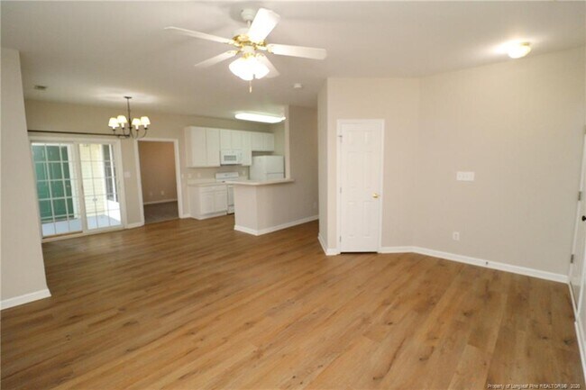 Foto del edificio - 2812 Kudrow Ln