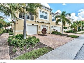 Building Photo - 8570 Evernia Ct