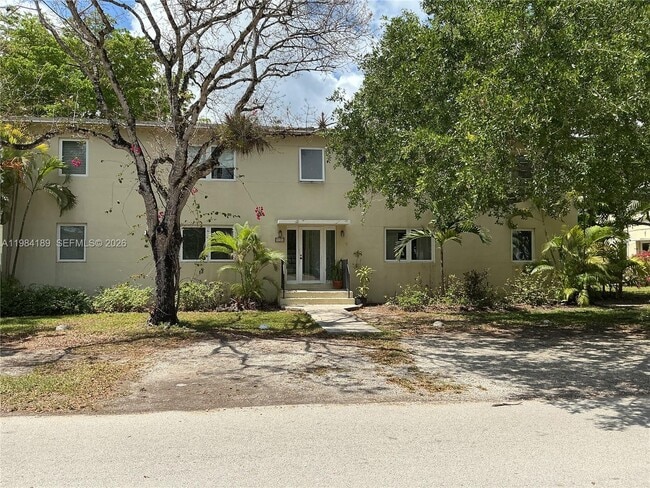 Building Photo - 7734 SW 55th Ave