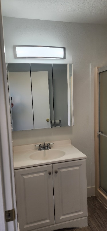 Foto del edificio - 1112 Robert Bush Drive West