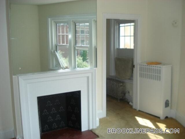 Foto del edificio - 1223 Beacon St