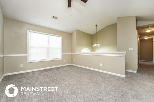 Building Photo - 8139 Green Garden Dr