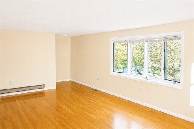 Foto del edificio - 160 Cypress St