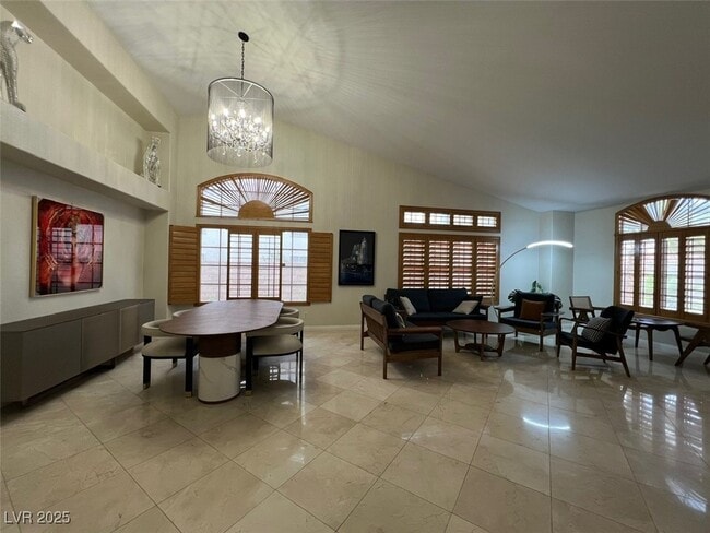 Foto del edificio - 8350 Campana Dr