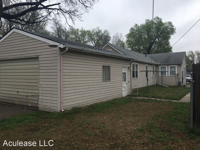 Foto del edificio - 3 br, 1 bath House - 409 N Madison