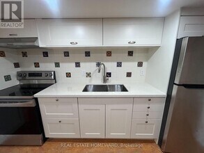 Building Photo - 15 Richard Ave