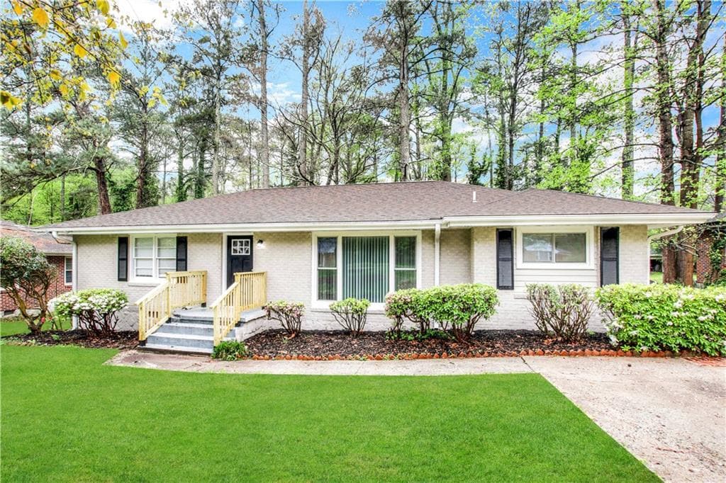 Primary Photo - 2534 Ben Hill Rd
