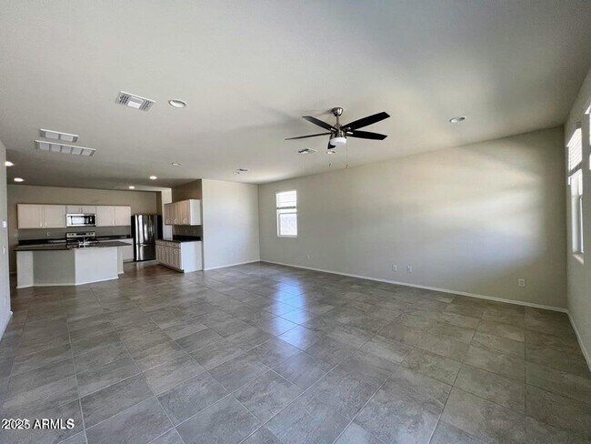 Building Photo - 1168 W Falls Canyon Dr