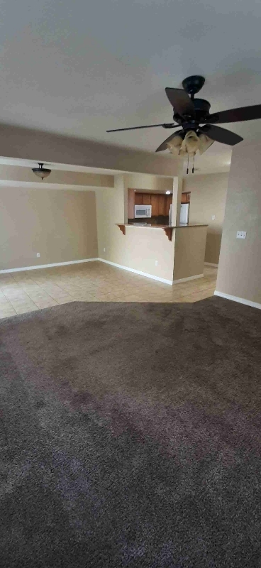 Building Photo - 2400 Westridge Dr