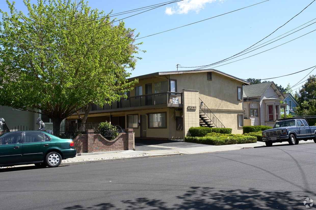 Foto principal - 417 Stambaugh St