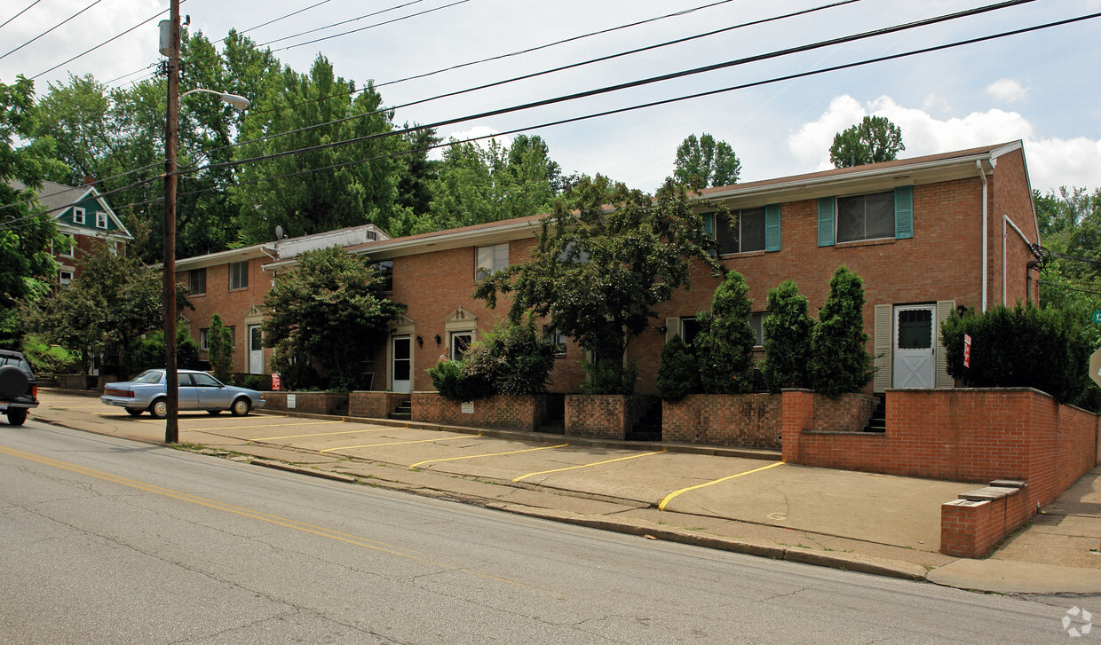 Primary Photo - 13th Street