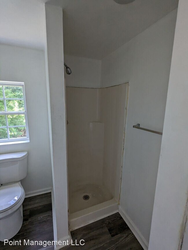 Foto del edificio - 4 br, 2 bath House - 721 Staunton Ave NW