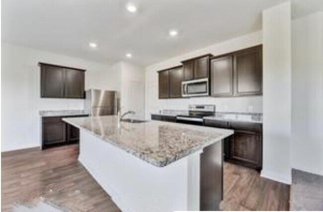 Building Photo - 3038 Citron Garden