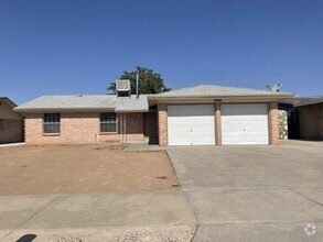 Building Photo - 3409 E Glen Dr