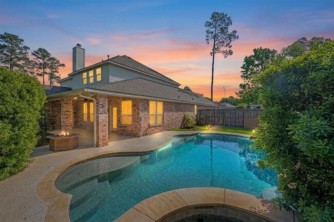 Foto del edificio - 25223 Hideaway Run Dr