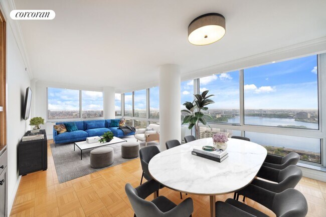 Foto del edificio - 217 E 96th St