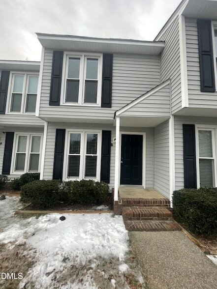 Building Photo - 210 S Hollybrook Rd