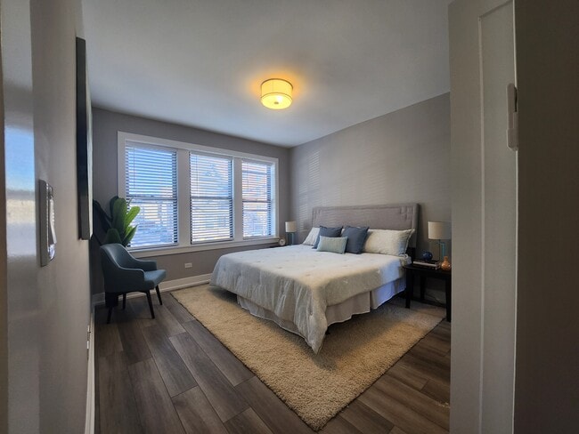 Foto del edificio - 3937 N Janssen Ave