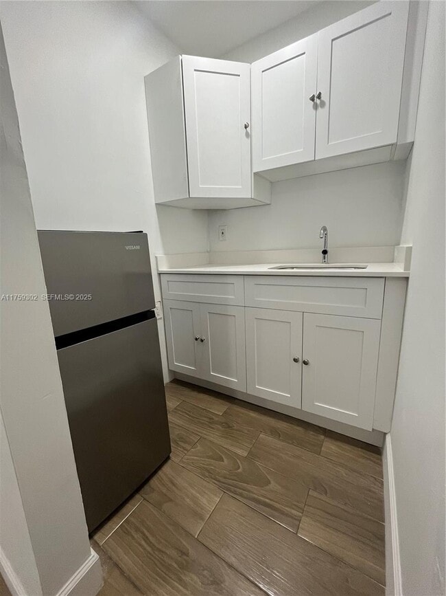 Building Photo - 181 SW 52nd Terrace