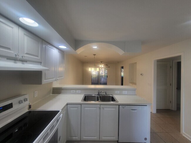 Foto del edificio - Nice 2 bedroom/2 bath condo in Little River