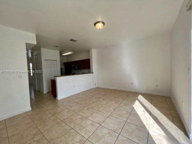 Foto del edificio - 2885 SE 1st Dr