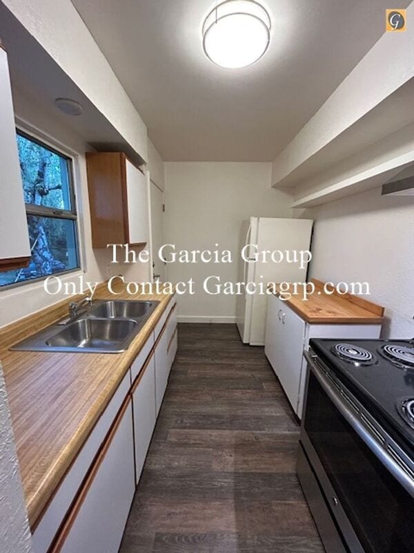 Foto del edificio - 7805 NE Failing St